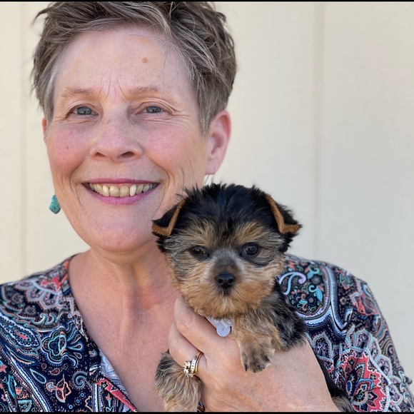 Meet your Posher, May - Picture 3 of 4